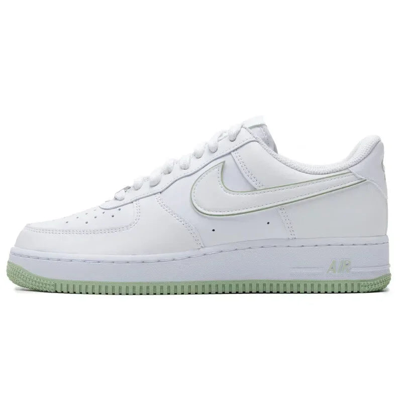 Nike Air Force 1 Low Men sneakers Comfortable and hardwearing casual shoes Classic Versatile Fashion sneaker Cushioning white